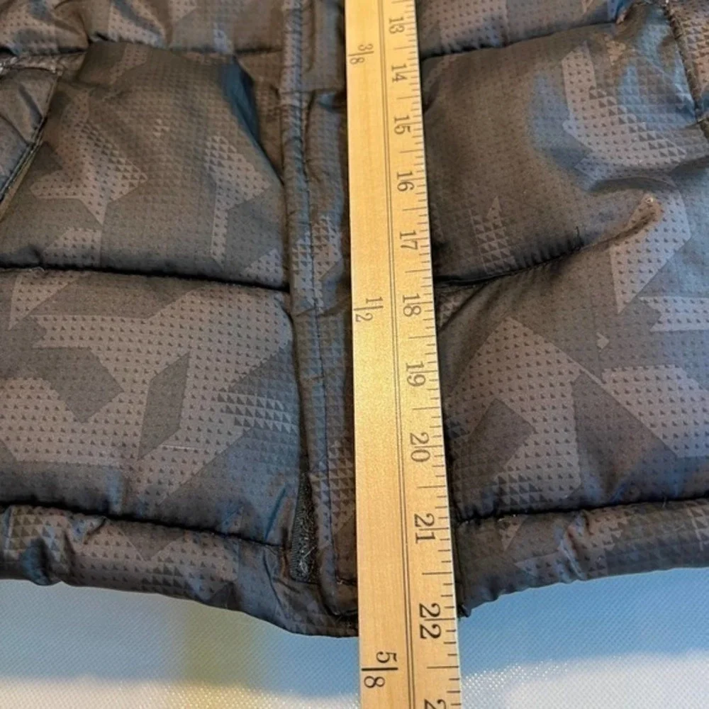 Xersion Puffer Jacket Kids Size 8 Grey Neon Yellow Good Camo Hooded Coat